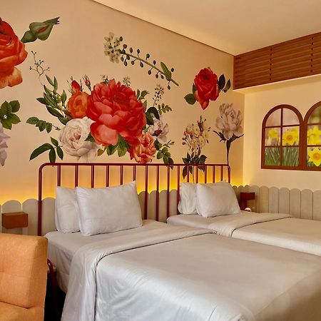 Hemangini Hotel Bandung Exterior foto