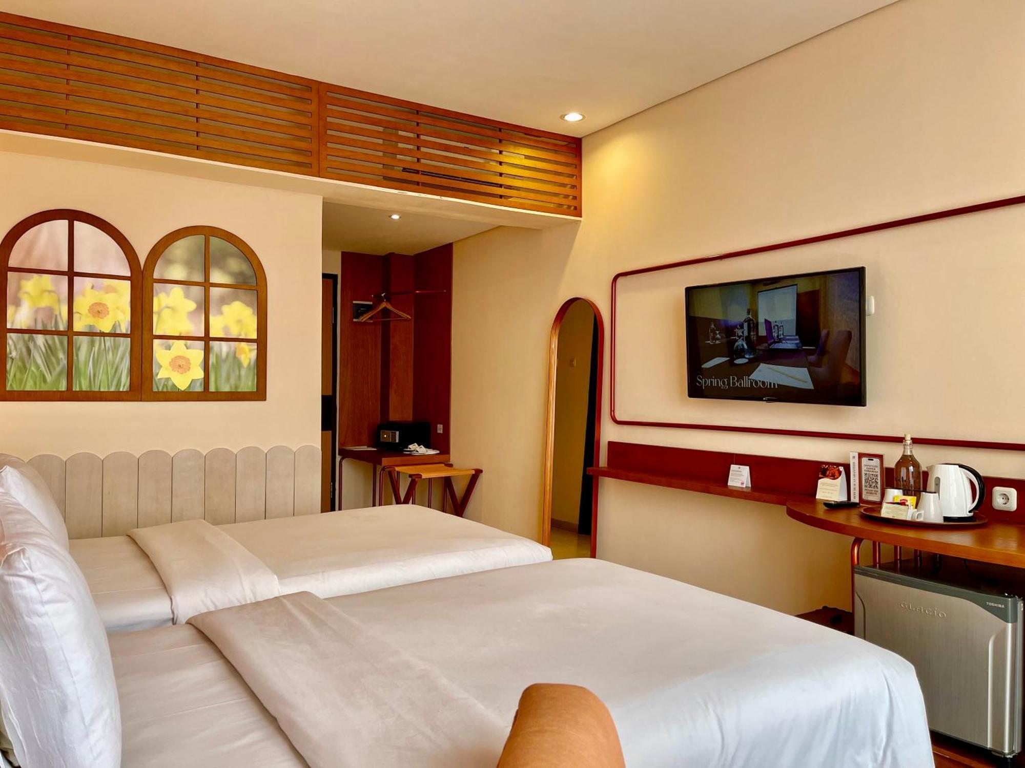 Hemangini Hotel Bandung Exterior foto