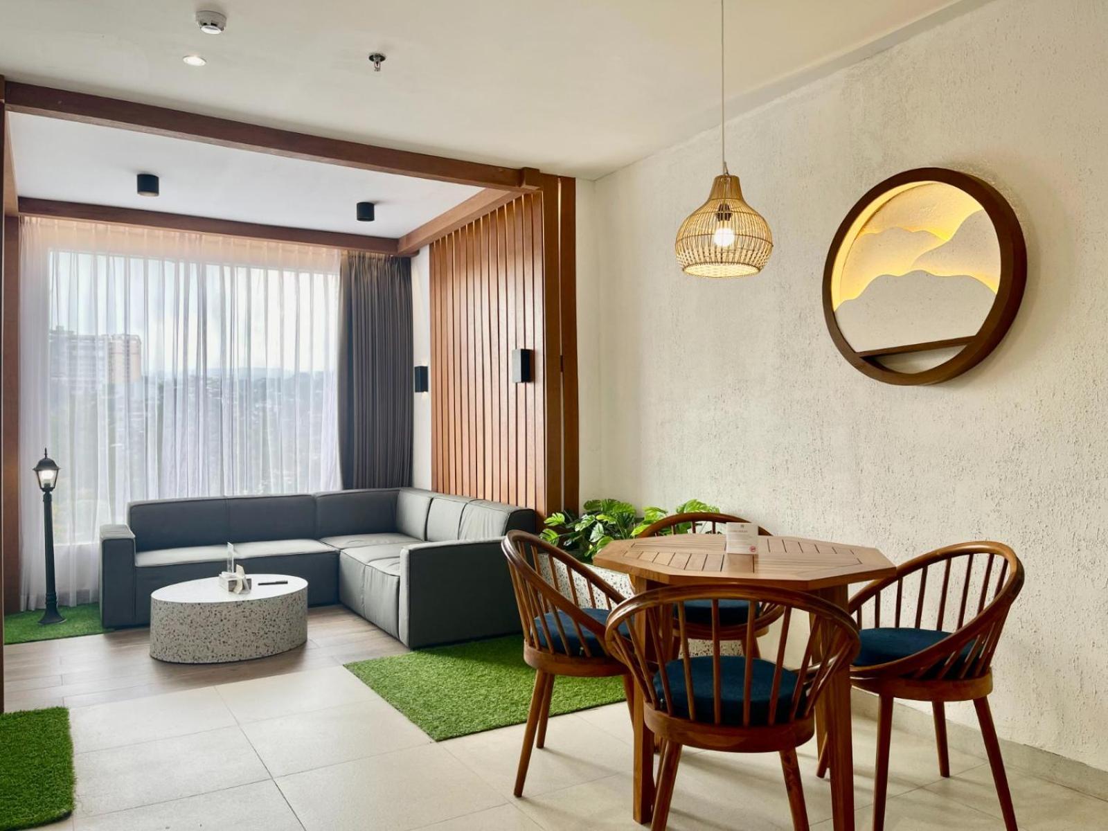 Hemangini Hotel Bandung Exterior foto