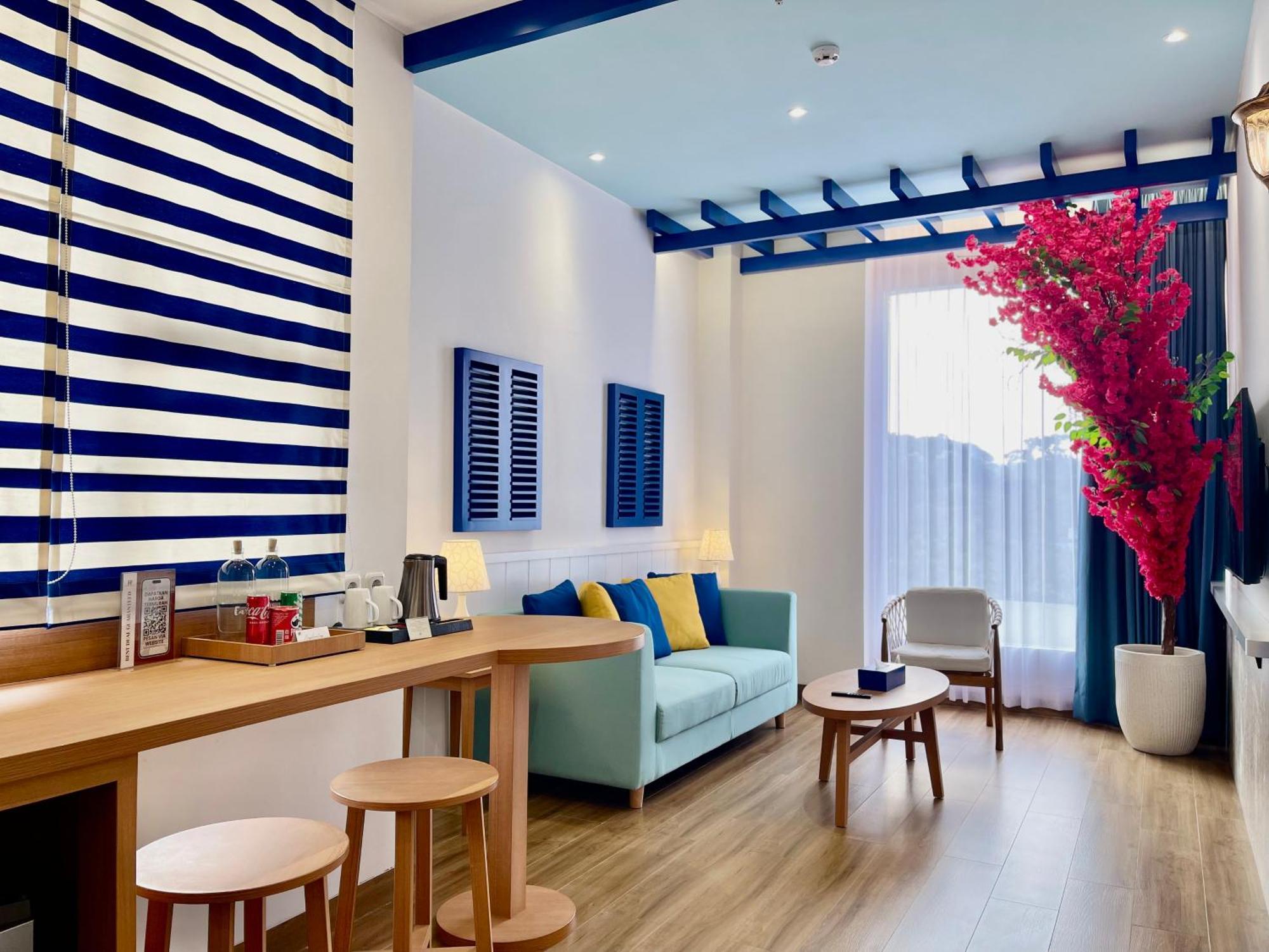 Hemangini Hotel Bandung Exterior foto